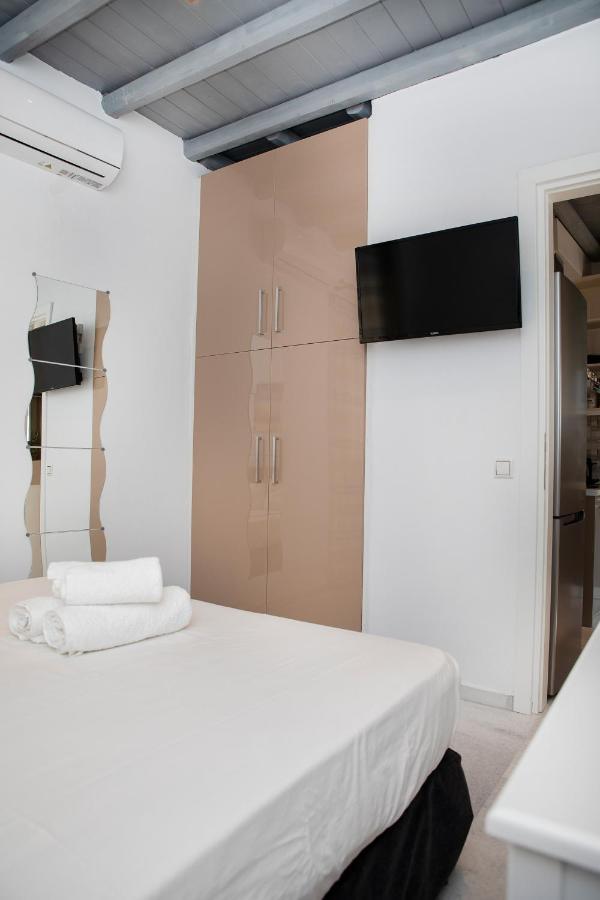 Caper-2 Bedroom Traditional Home With Amazing View Náousa Exteriör bild