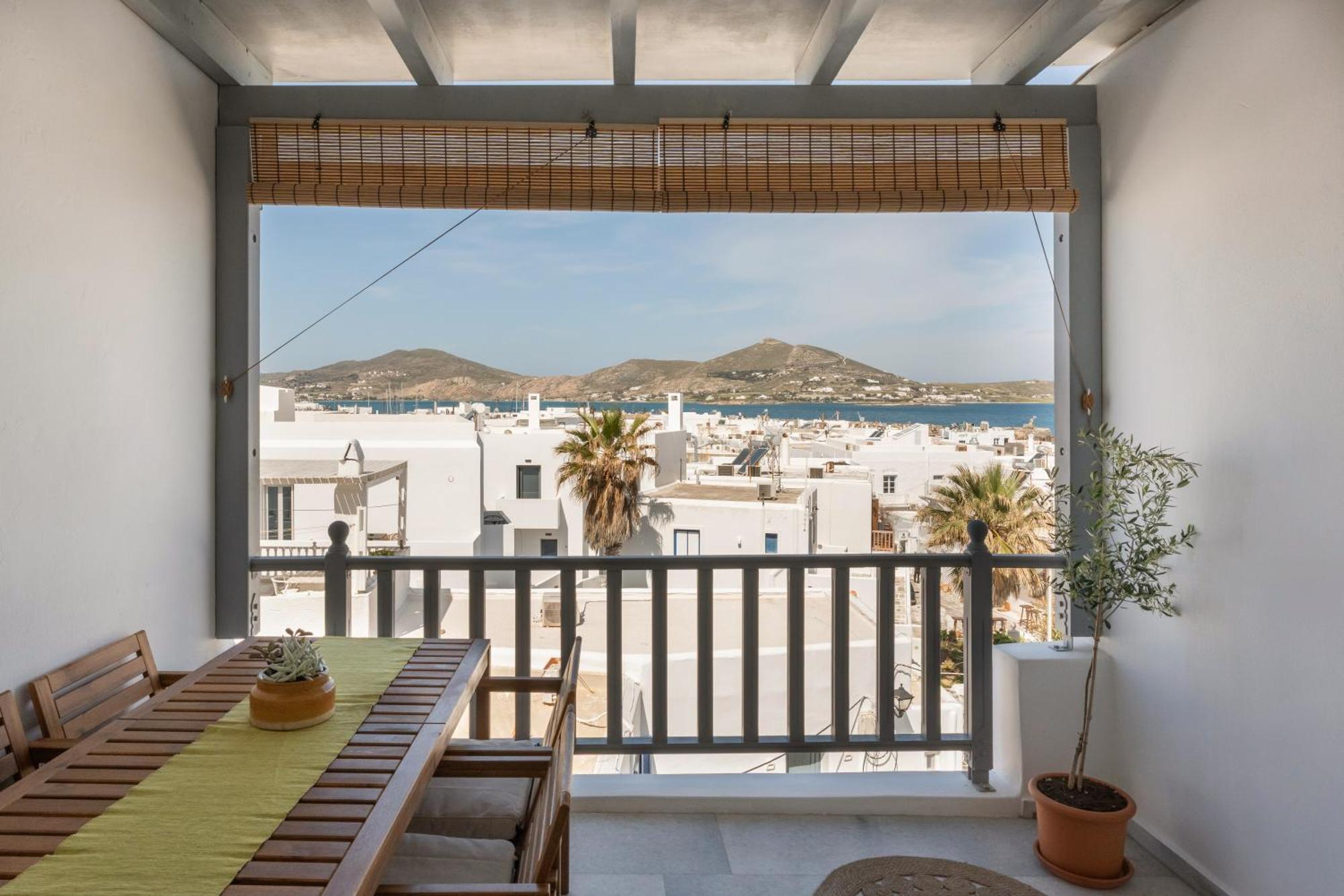 Caper-2 Bedroom Traditional Home With Amazing View Náousa Exteriör bild