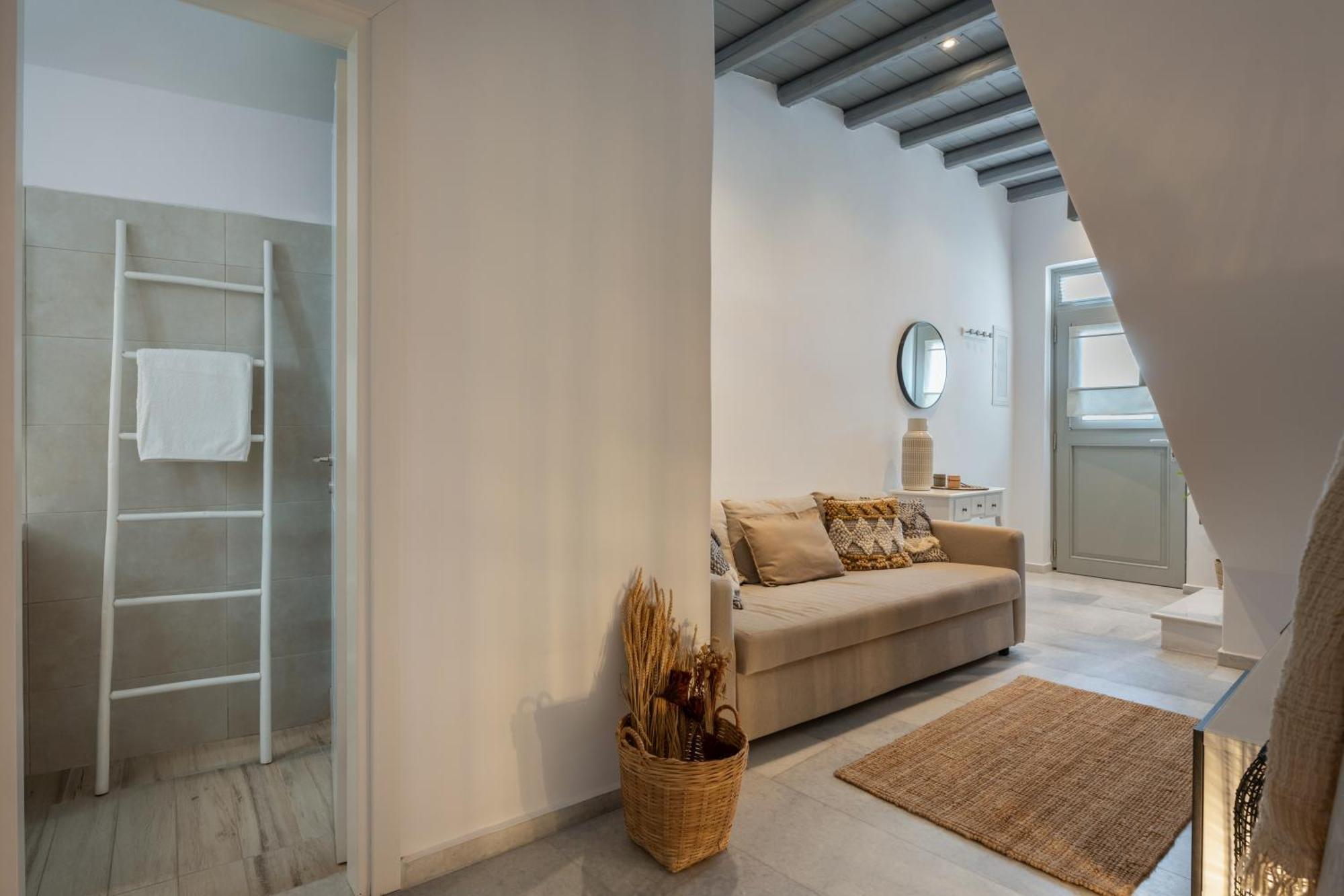 Caper-2 Bedroom Traditional Home With Amazing View Náousa Exteriör bild