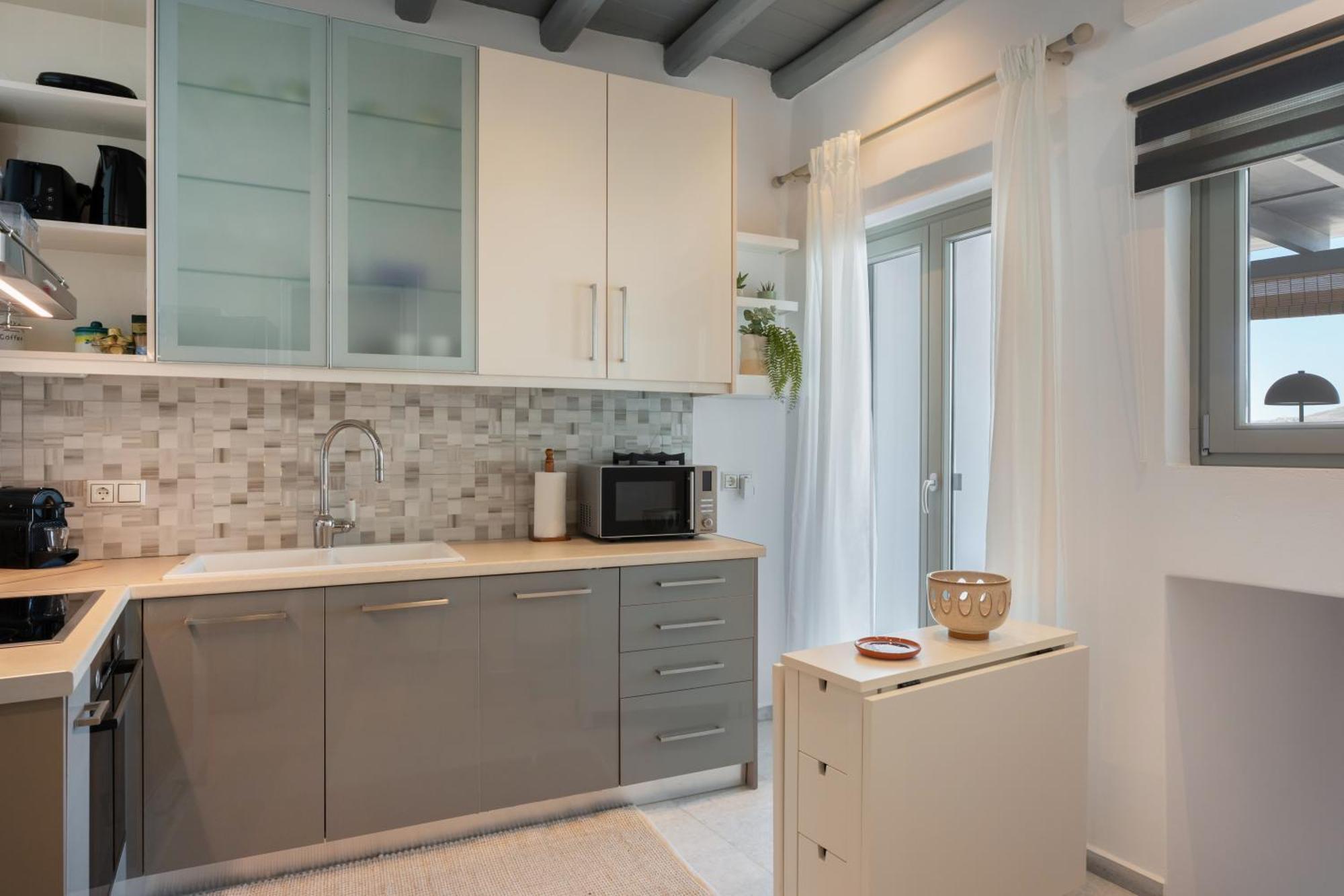 Caper-2 Bedroom Traditional Home With Amazing View Náousa Exteriör bild