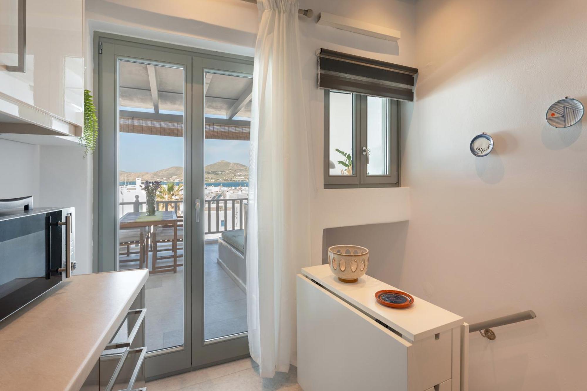 Caper-2 Bedroom Traditional Home With Amazing View Náousa Exteriör bild
